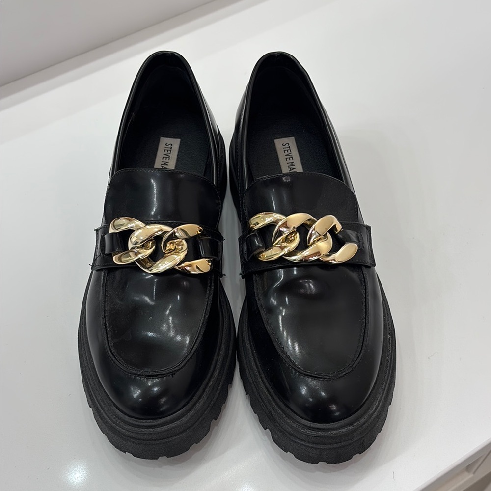 Steve Madden Black and Gold Chain Loafers